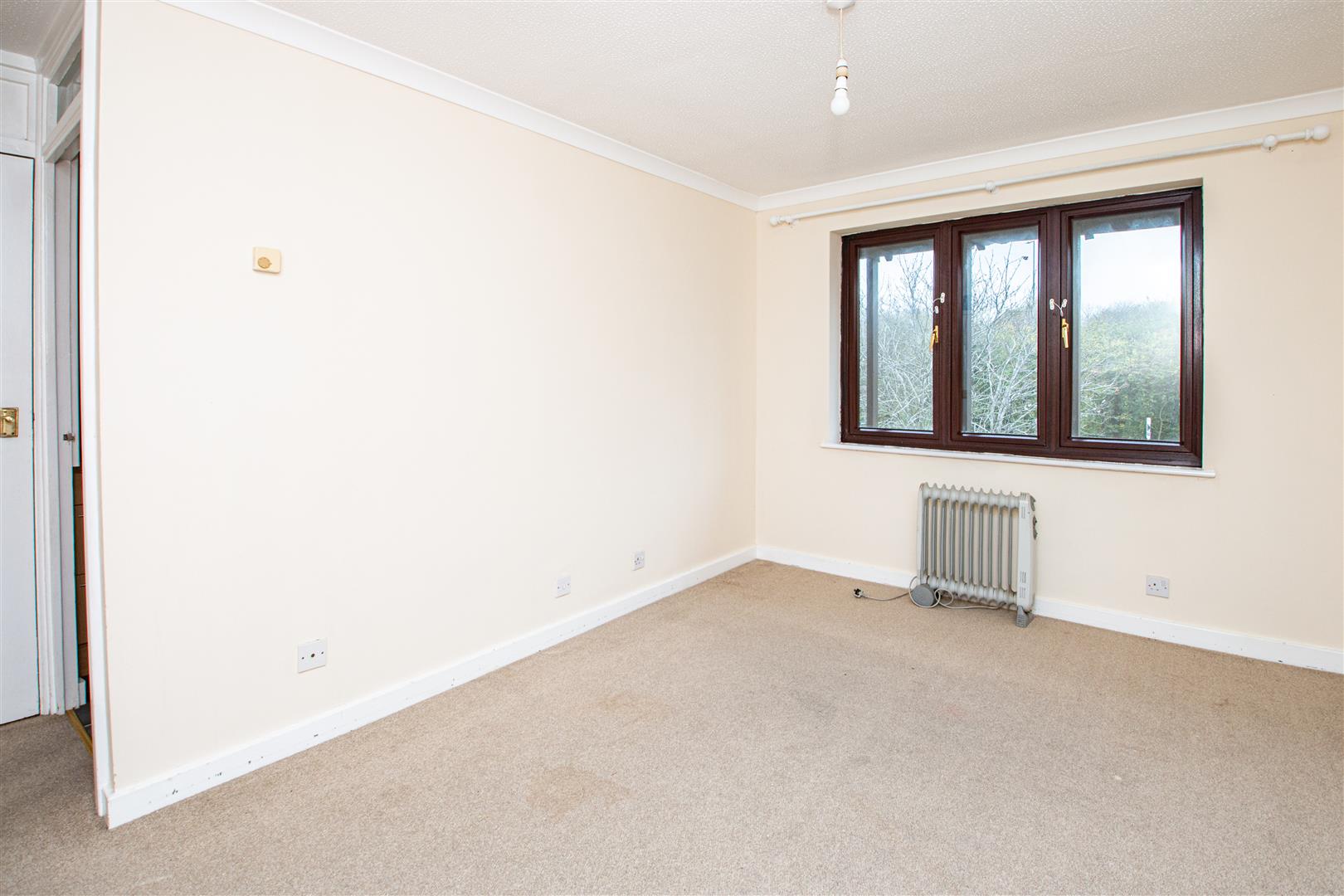 2 bed property in Troutbeck, Milton Keynes